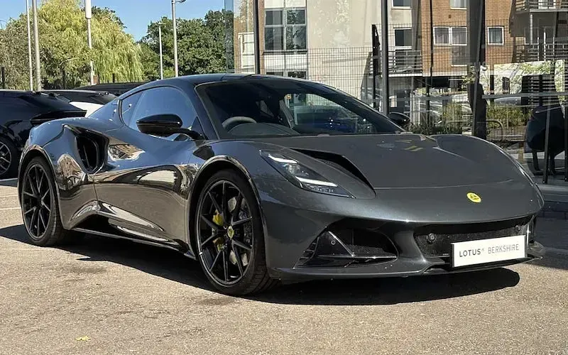 Used Lotus Emira 405 HP (297 kW) 2025 Coupe