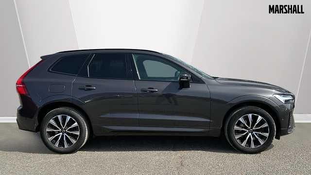 Used Volvo XC60 Plus 250 HP (183 kW) 2023 Grey SUV