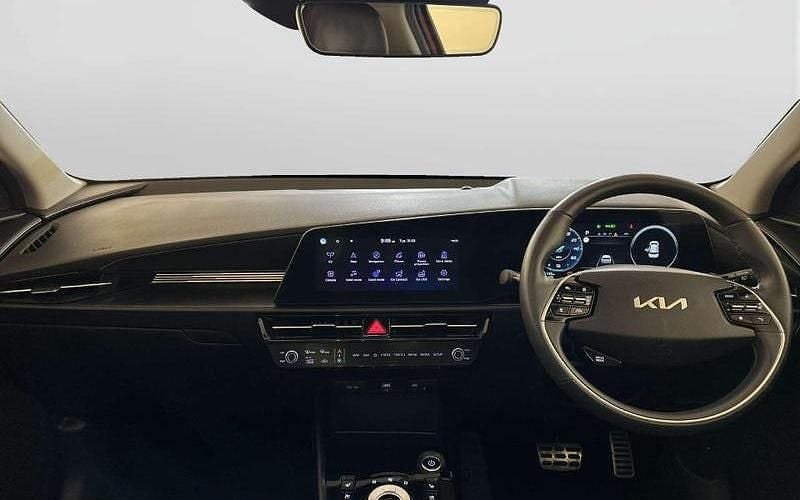 Used Kia Niro 150 kW (204 HP) 2024 SUV