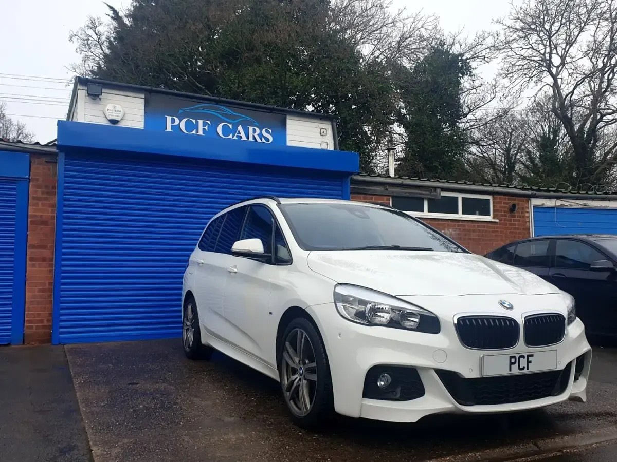 Usado BMW 220 M Sport 190 CV (139 kW) 2016 Blanco Familiar