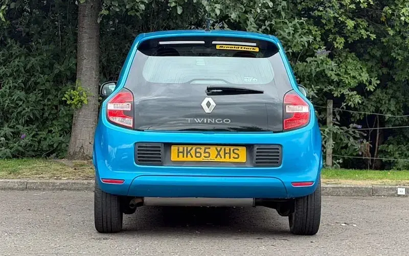 Used Renault Twingo Dynamique 69 HP (50 kW) 2015 Blue Hatchback