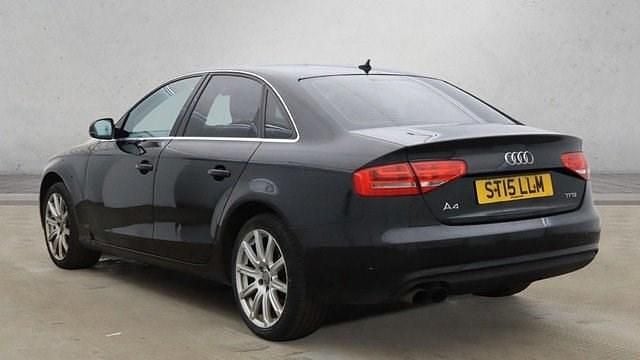 Used Audi A4 Design 170 HP (125 kW) 2015 Black Sedan