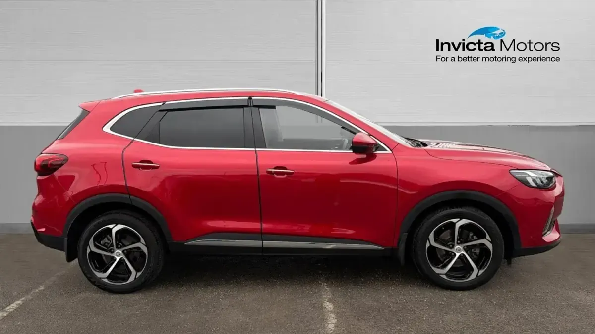 Usado MG HS Trophy 162 CV (119 kW) 2024 Rojo SUV