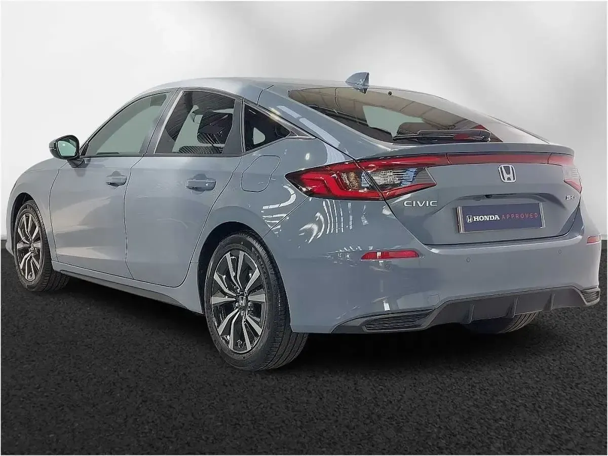 Used Honda Civic Elegance 143 HP (105 kW) 2026 Sonic grey Hatchback
