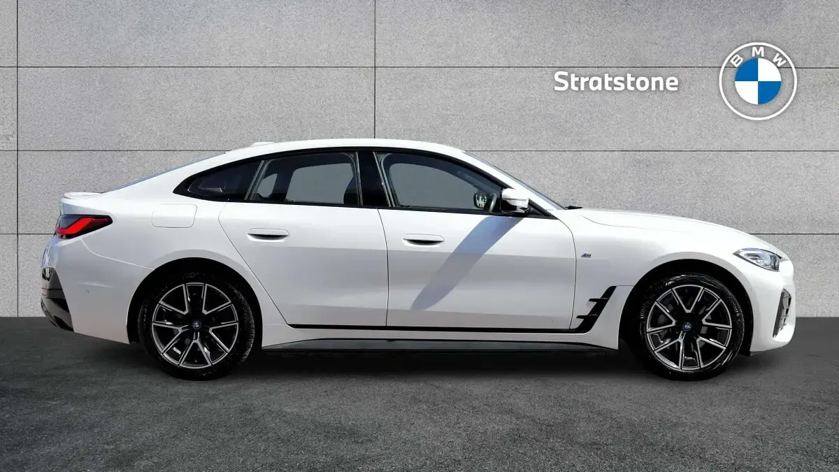 Used BMW i4 M Sport 246 kW (335 HP) 2023 White Sedan