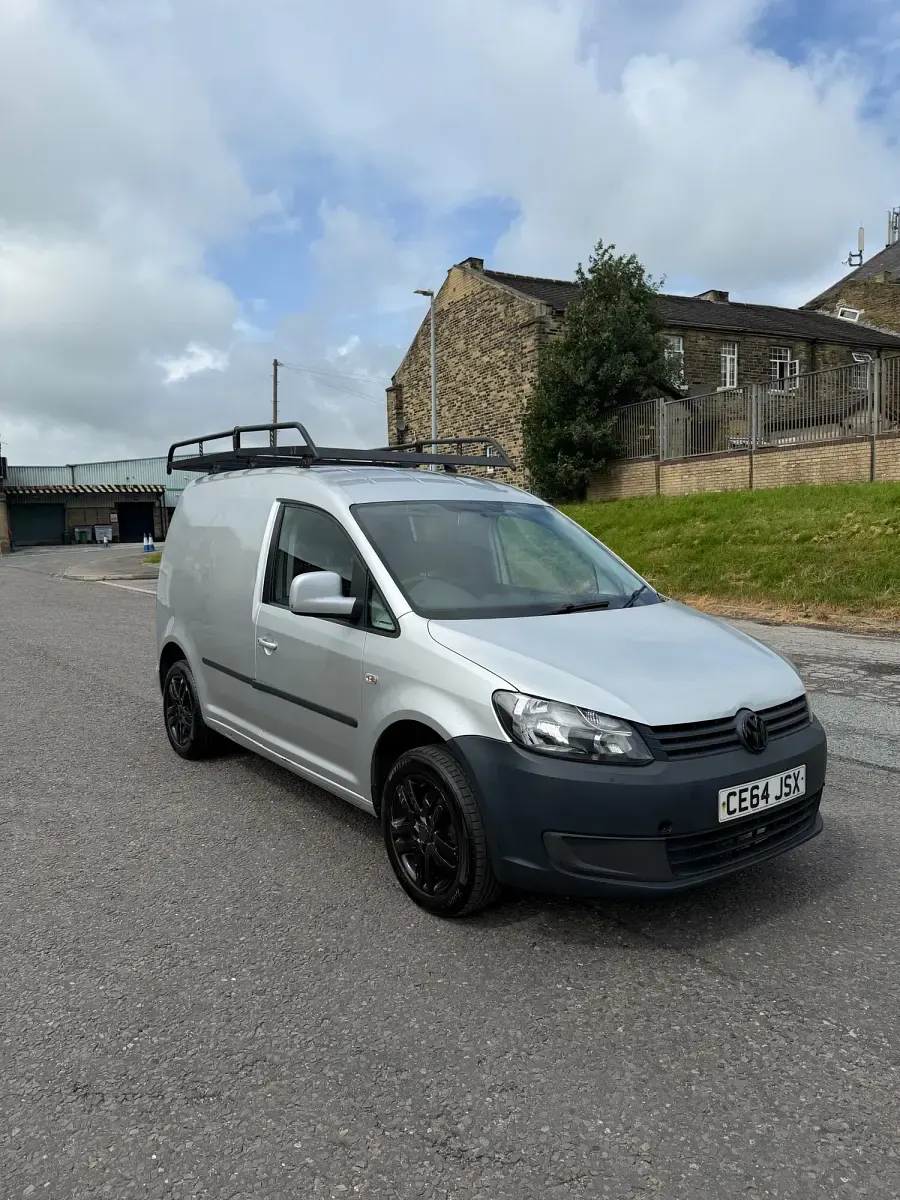 Used VW Caddy Trendline 102 HP (75 kW) 2014 Silver MPV