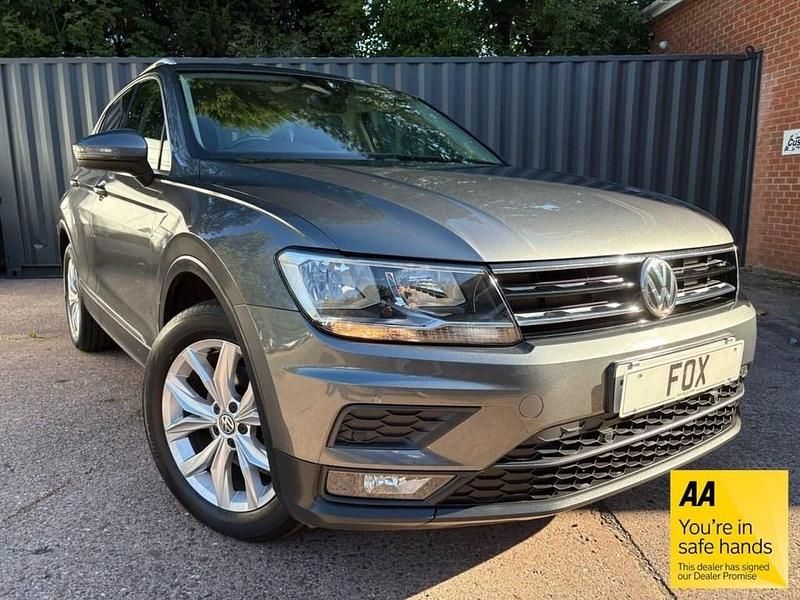 Grey Used 2018 VW Tiguan SE SUV | £14,525 (Fair price) - Image 1/4
