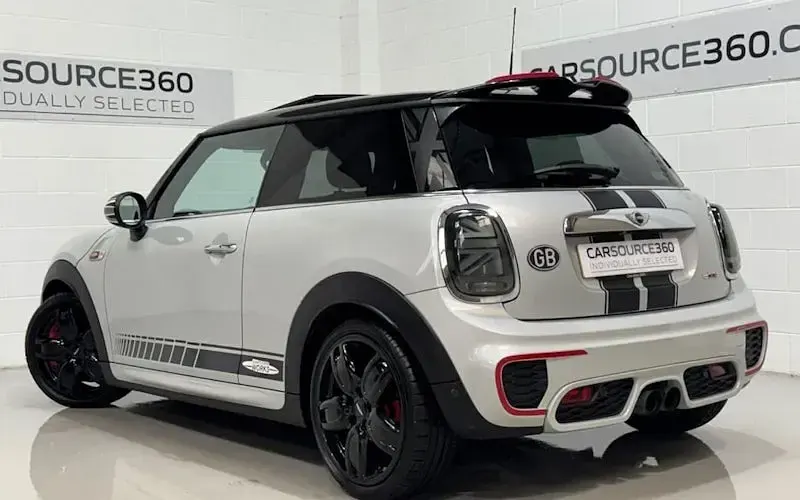 Used Mini John Cooper Works Hatch 231 HP (169 kW) 2017 Hatchback