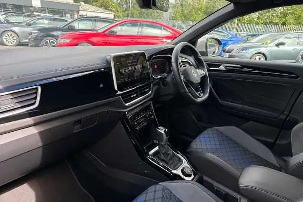 Used VW T-Roc R 300 HP (220 kW) 2023 Blue SUV