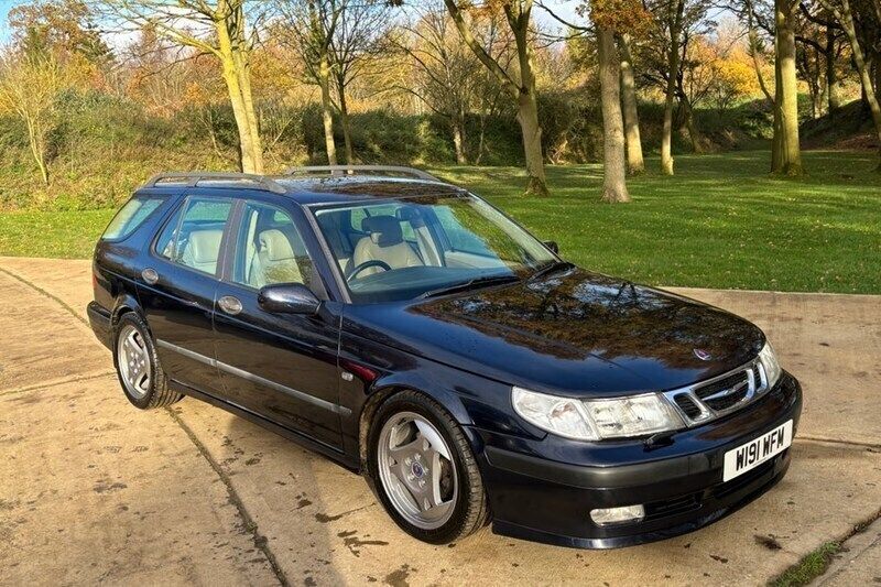 Blue Used 2000 Saab 9-5 Estate | £6,495 - Image 1/1