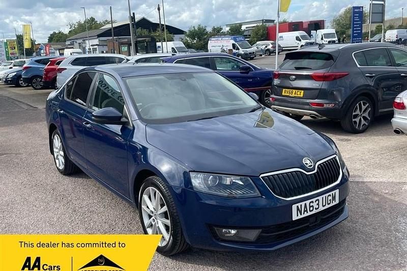 Blue Used 2013 Skoda Octavia Elegance Hatchback | £4,995 (A bit pricey) - Image 1/1
