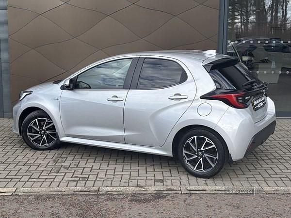 Used Toyota Yaris Hybrid Design 2021 Silver Hatchback
