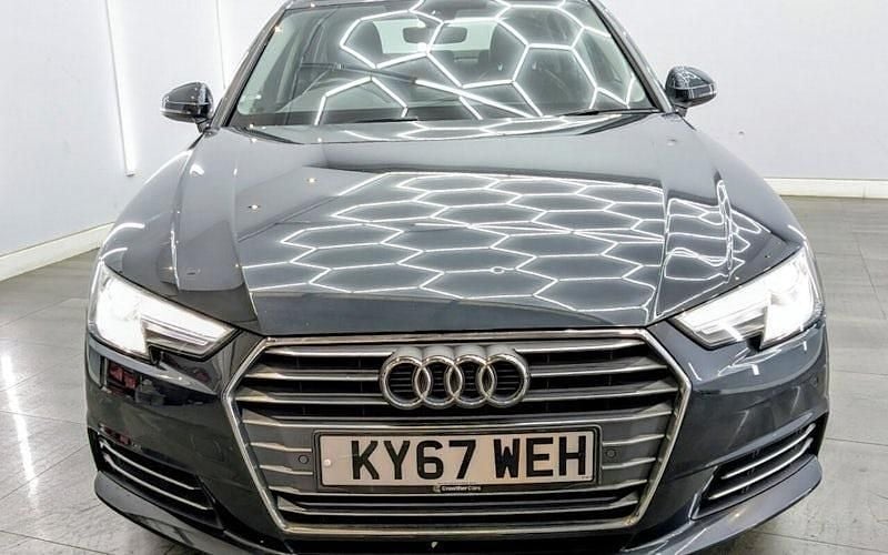 Used Audi A4 Design 150 HP (110 kW) 2018 Sedan