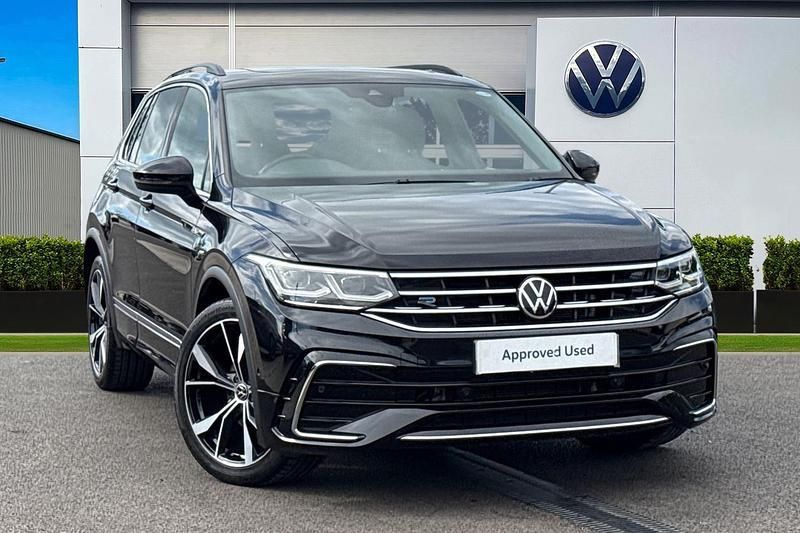 Black Used 2023 VW Tiguan R-line SUV | £27,490 (Fair price) - Image 1/4