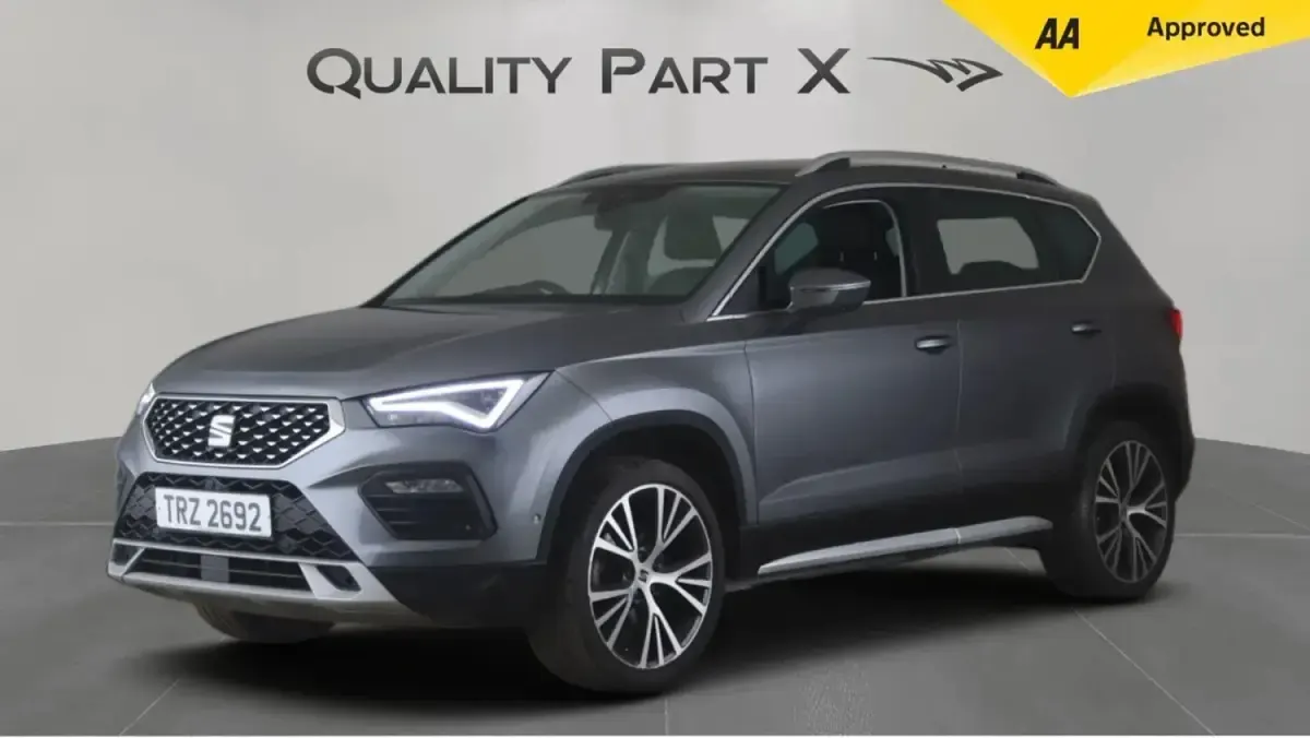Begagnad Seat Ateca Xperience Lux 150 HK (110 kW) 2023 Grå SUV