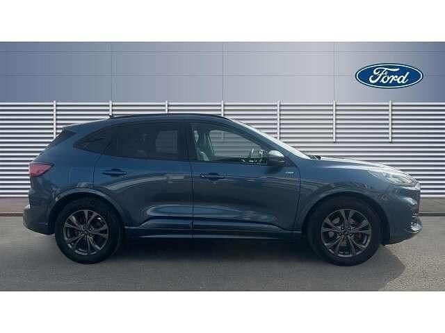 Used Ford Kuga Vignale 190 HP (139 kW) 2022 Blue SUV