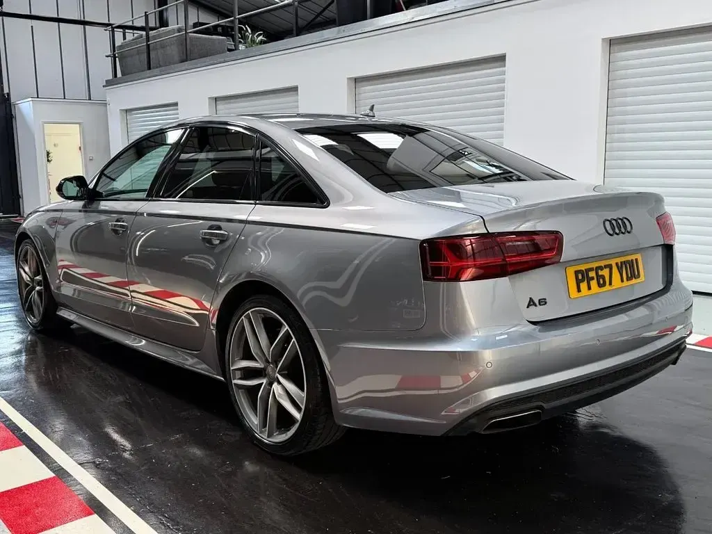 Used Audi A6 Black Edition 190 HP (139 kW) 2018 Grey Sedan