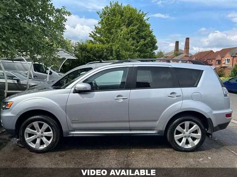 Used Mitsubishi Outlander 175 HP (128 kW) 2011 Silver SUV