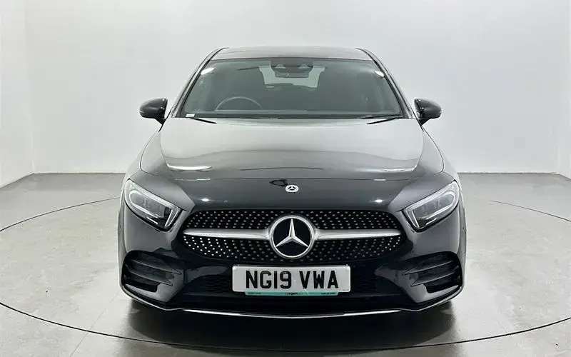 Used Mercedes A250 AMG Line Premium Plus 224 HP (164 kW) 2021 Hatchback