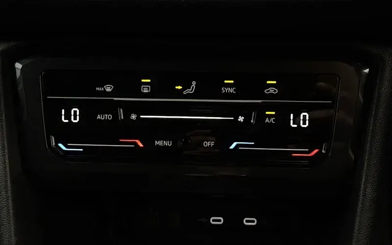 Used VW Tiguan Allspace S 150 HP (110 kW) 2022 Blue SUV