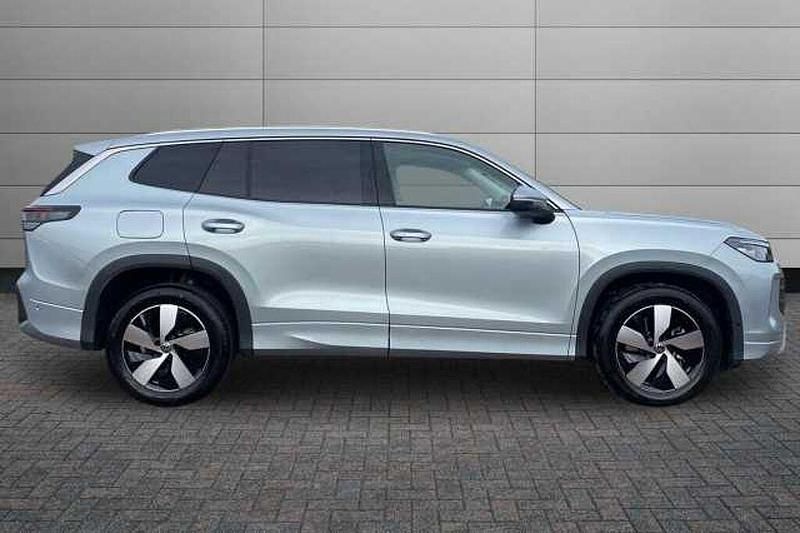 Begagnad VW Tayron Life 204 HK (150 kW) 2026 Silver SUV