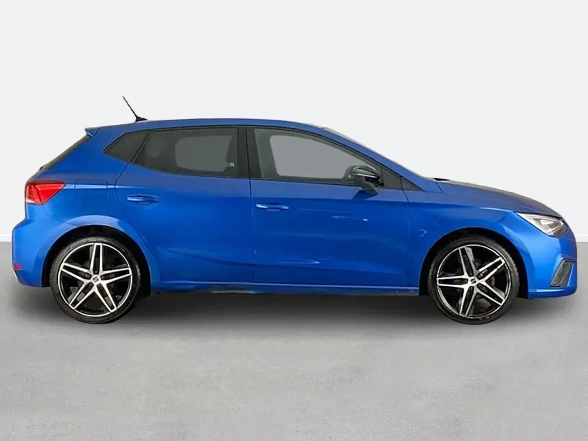 Used Seat Ibiza FR 2022 Blue Hatchback