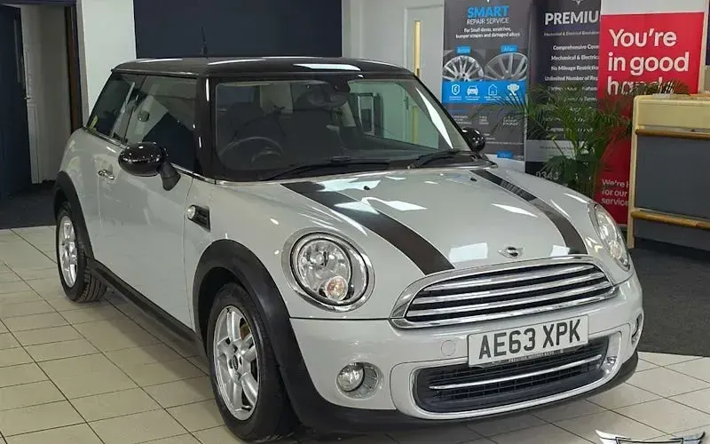 Used Mini Cooper Hatch 122 HP (89 kW) 2013 Hatchback