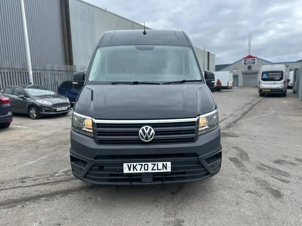 Used VW Crafter R 140 HP (102 kW) 2020 Black Van