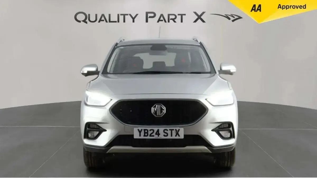 Usado MG ZS Exclusive 111 HP (81 kW) 2024 Prateado SUV