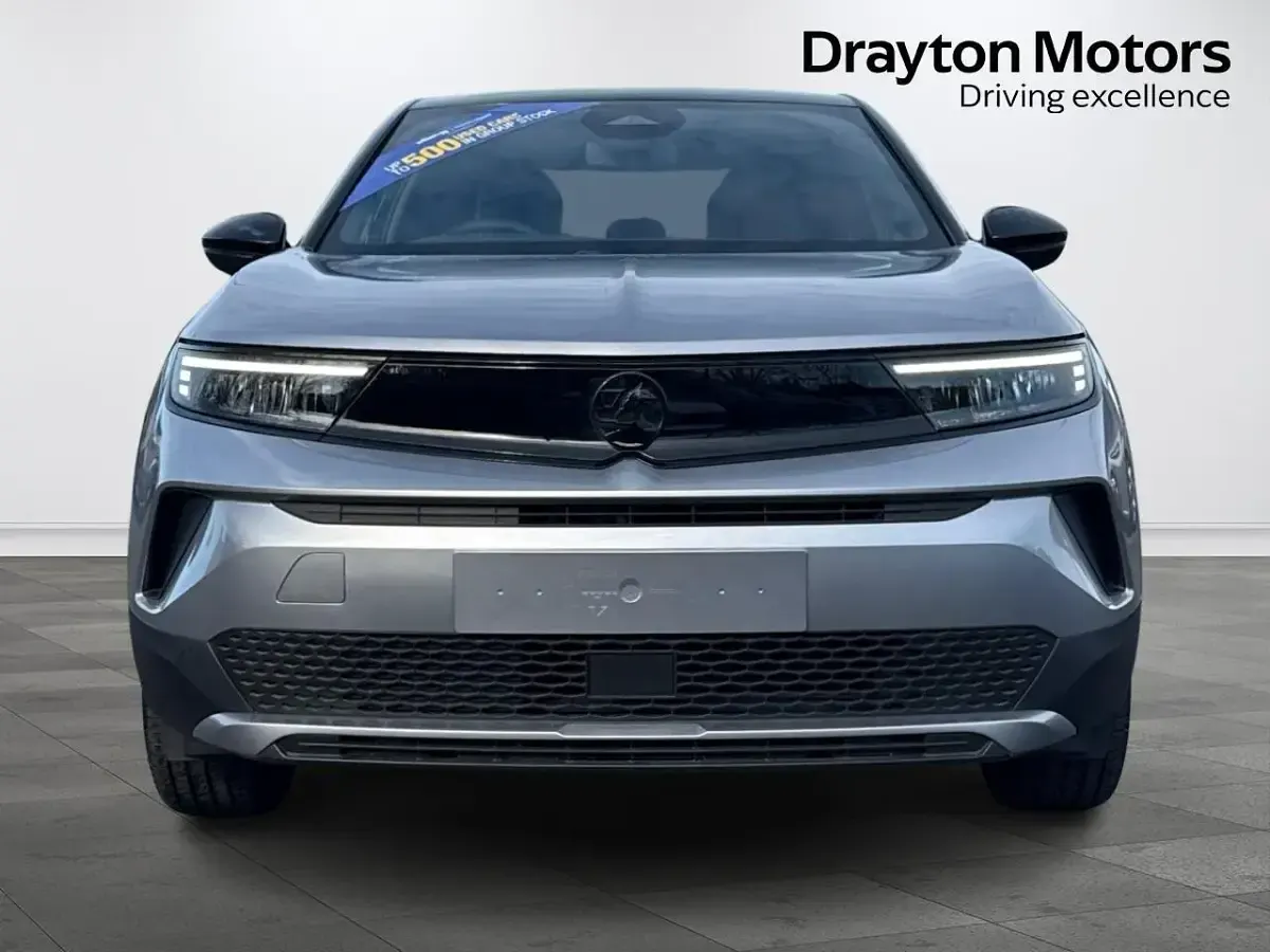 Nouă Vauxhall Mokka 114 kW (156 CP) 2026 Gri SUV