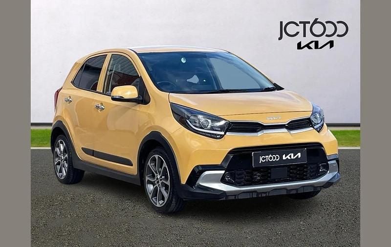 Used Kia Picanto X-Line 67 HP (49 kW) 2022 Yellow Hatchback