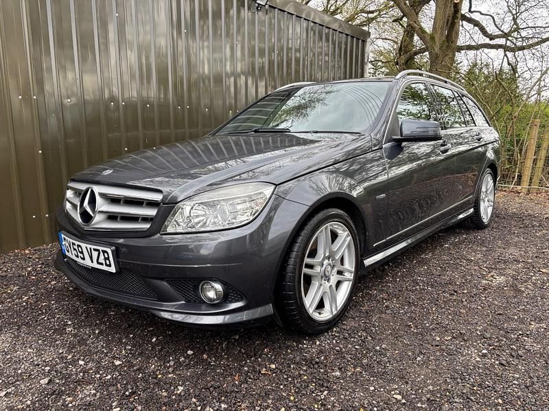 Used Mercedes C180 156 HP (114 kW) 2009 Grey Estate