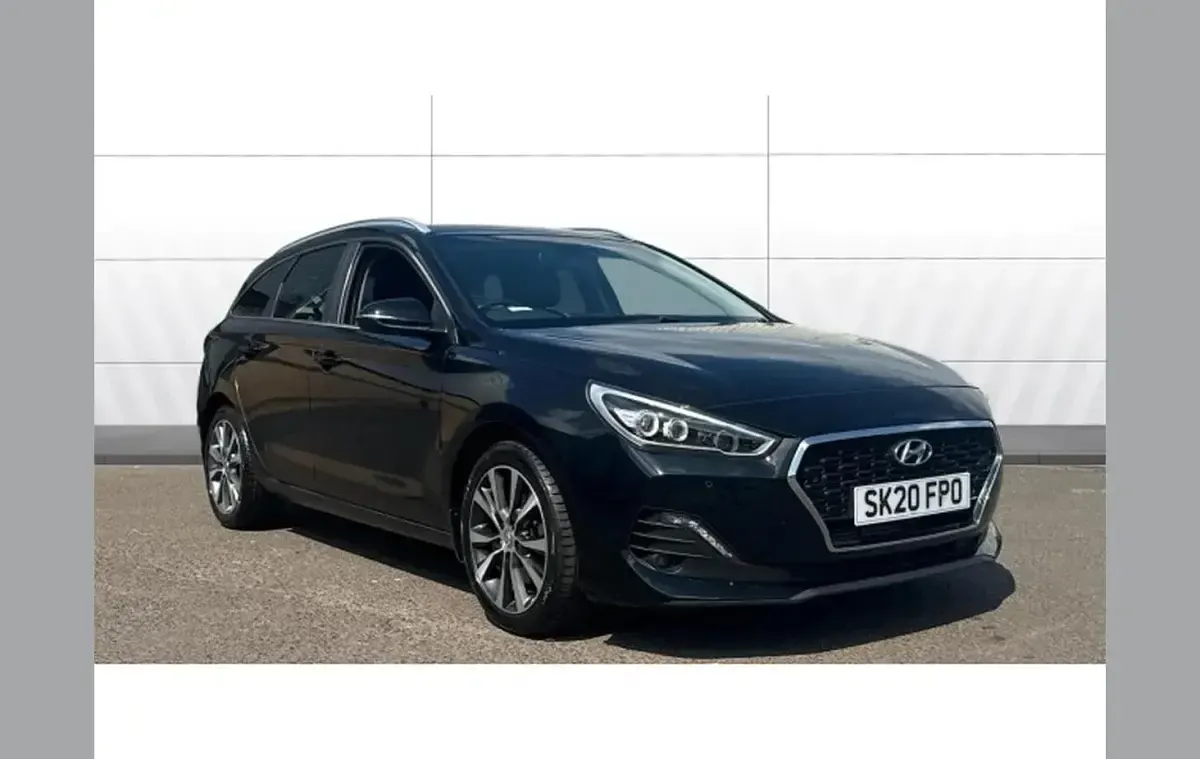 Used Hyundai i30 Premium 140 HP (102 kW) 2020 Estate