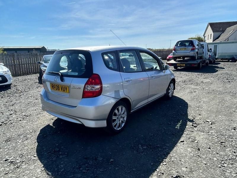Begagnad Honda Jazz SE 2008 Silver Halvkombi