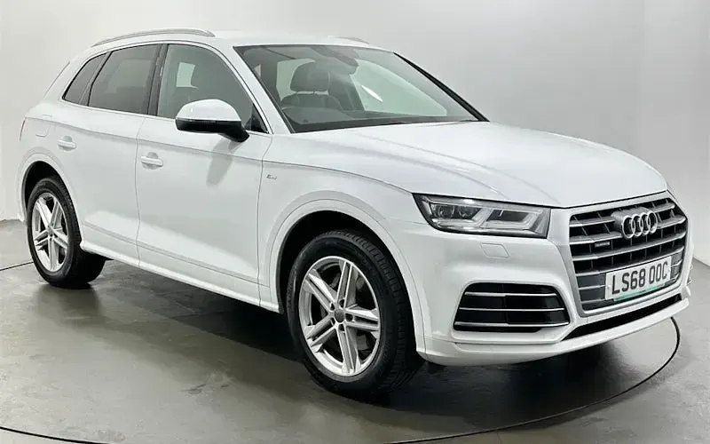 Used Audi Q5 S-Line 190 HP (139 kW) 2018 SUV
