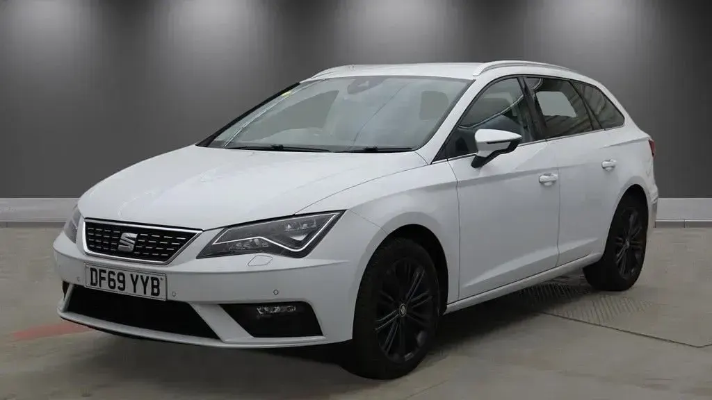 Used Seat Leon XCELLENCE Lux 150 HP (110 kW) 2020 White Estate