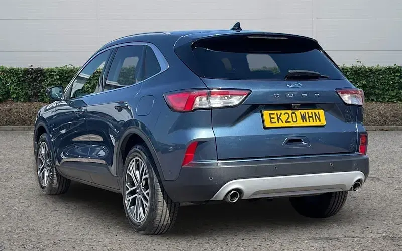 Used Ford Kuga Titanium 120 HP (88 kW) 2020 Blue SUV