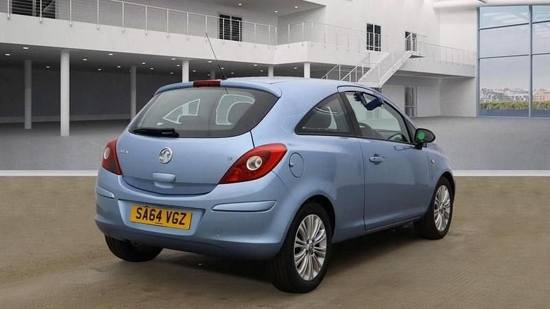 Used Vauxhall Corsa 85 HP (62 kW) 2014 Blue Hatchback
