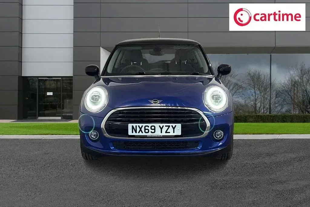 Used Mini Cooper Classic 136 HP (100 kW) 2019 Blue Hatchback