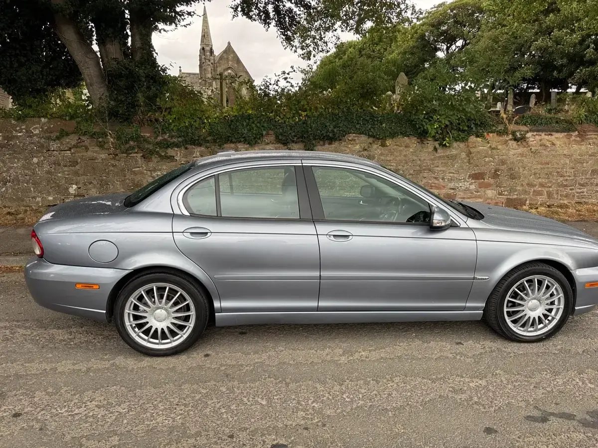 Used Jaguar X-type SE 2008 Blue Sedan