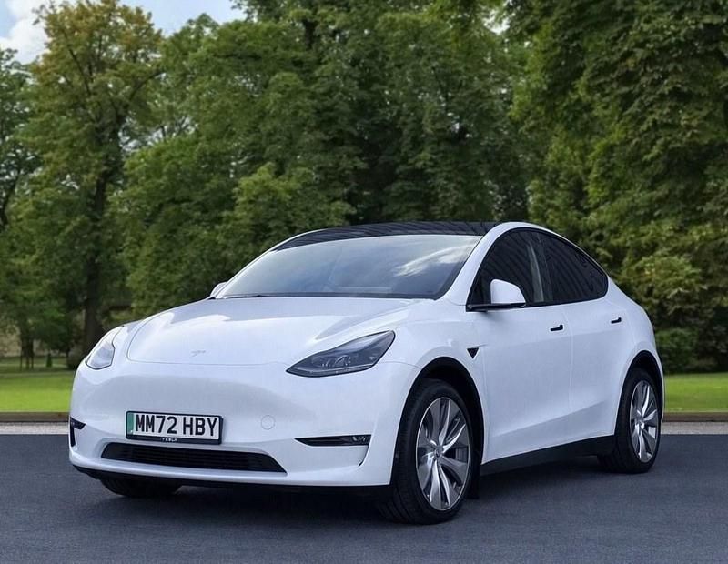 Used Tesla Model Y Long Range AWD 378 kW (514 HP) 2022 White SUV