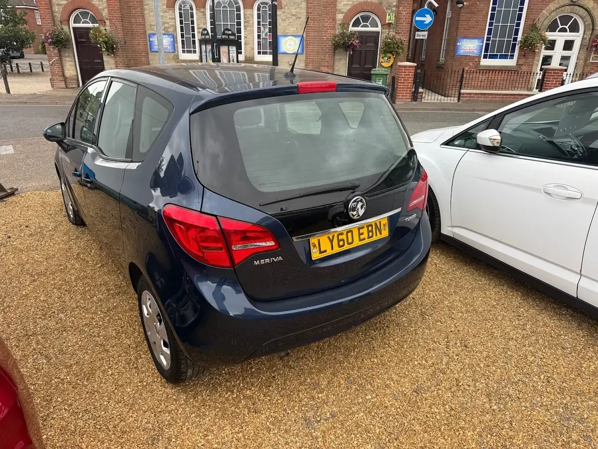 Used Vauxhall Meriva 2011 Blue MPV