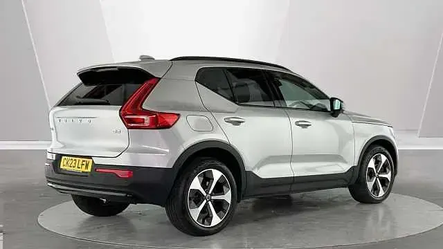 Used Volvo XC40 Ultimate 197 HP (144 kW) 2023 Silver SUV