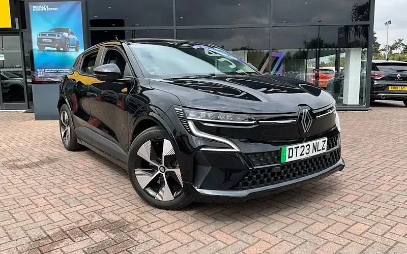 Used Renault Megane E-Tech Equilibre 160 kW (218 HP) 2023 Hatchback