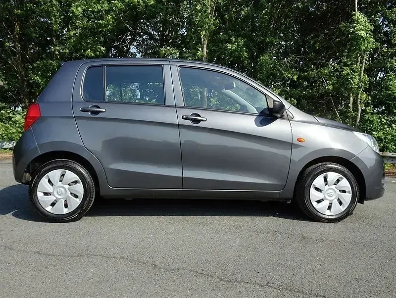 Used Suzuki Celerio 68 HP (50 kW) 2017 Grey Hatchback