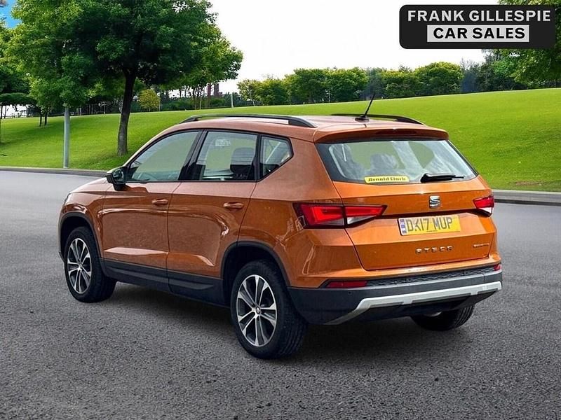 Begagnad Seat Ateca Ecomotive 115 HK (84 kW) 2017 Orange SUV
