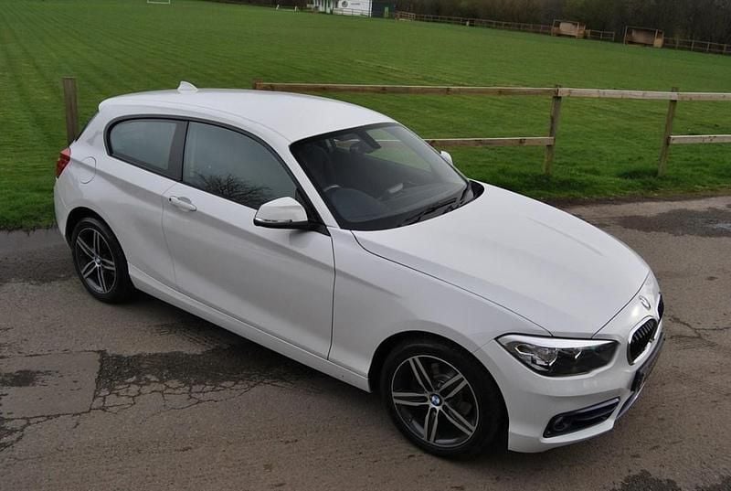 Used BMW 120 Sport Line 2016 White Hatchback