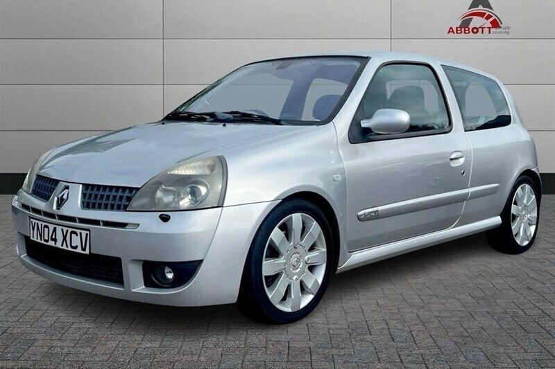 Grey Used 2004 Renault Clio II Hatchback | £4,995 (Fair price) - Image 1/1