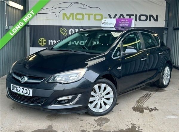 Black Used 2013 Vauxhall Astra Hatchback | £2,990 (Fair price) - Image 1/1
