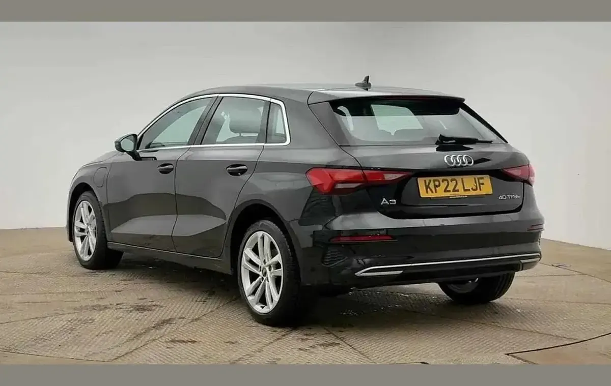 Used Audi A3 e-tron Sport 200 HP (147 kW) 2022 Black Hatchback